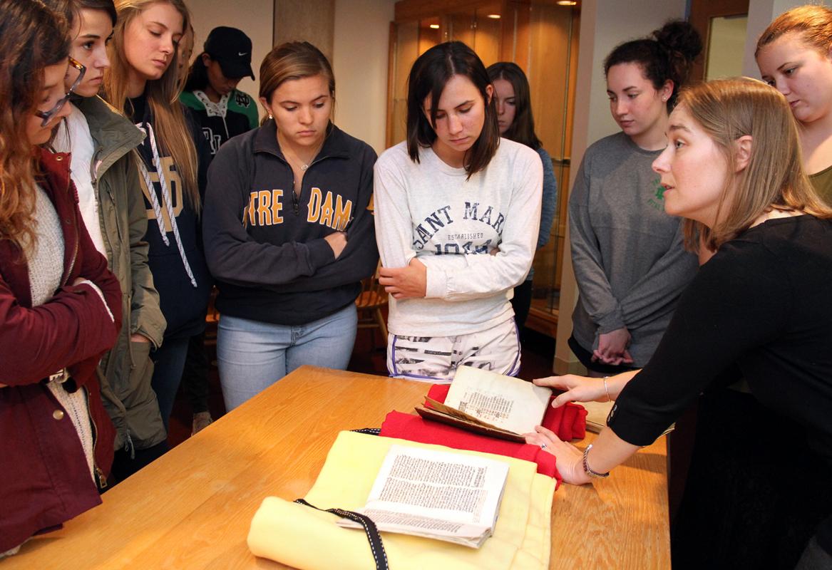 Students in Rare Books Room